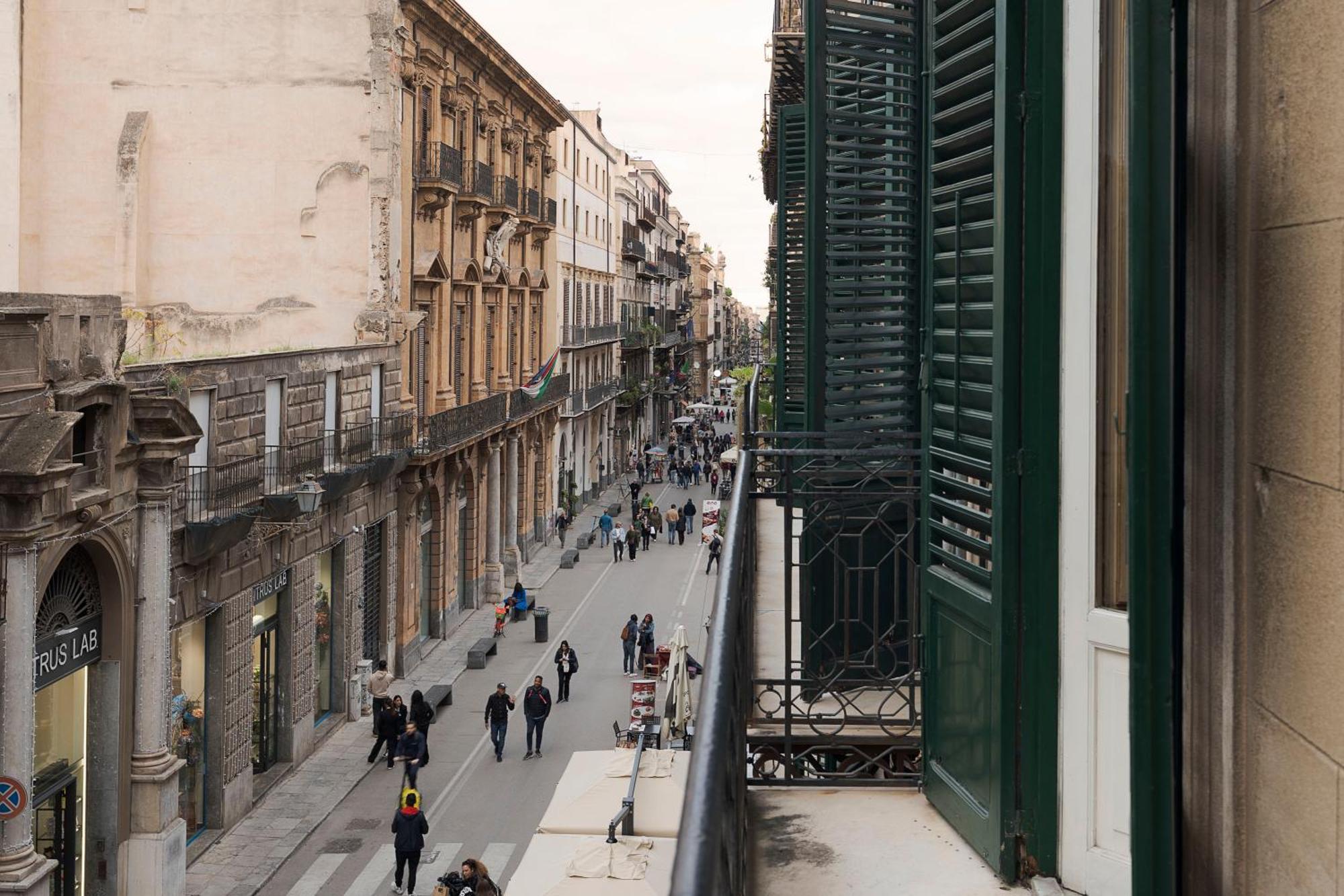 巴勒莫 Palazzo Arone Dei Baroni Di Valentino酒店 外观 照片